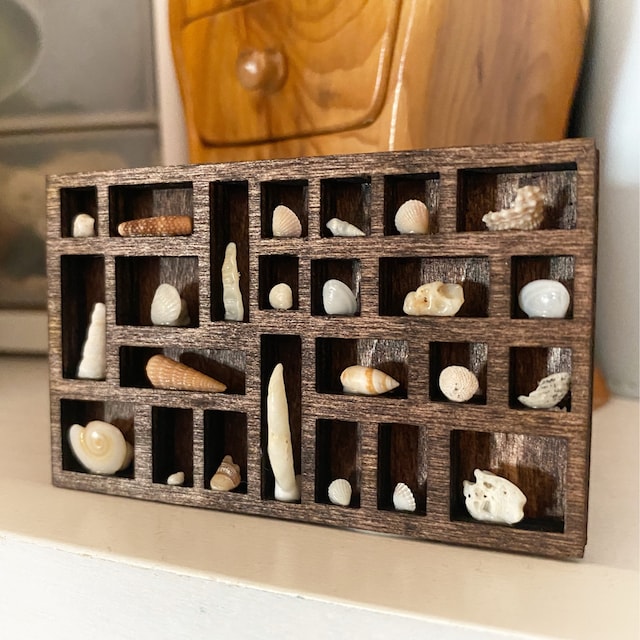 Miniature Trinket Shelf Secondary image